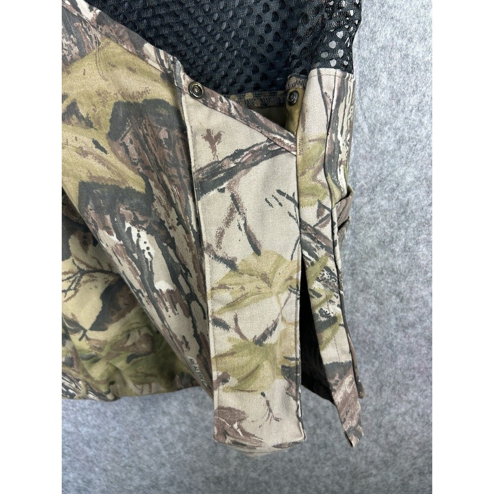10X Shooting Vest Size L Mesh Camo Hunting Clay Trap with Recoil Pad Realtree - Picture 6 of 10